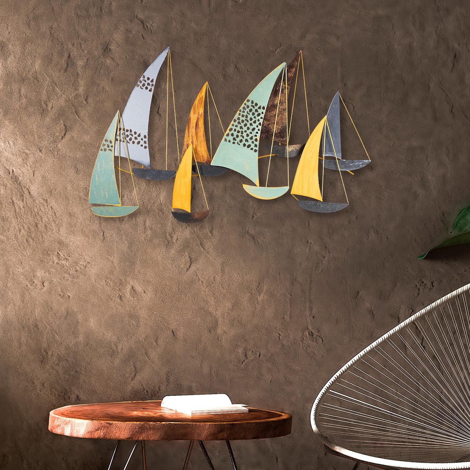 Entdecken Sie die Yavuz Wanddeko von Wallity – ein handgefertigtes, mehrfarbiges Metallkunstwerk, das jedem Raum Eleganz verleiht.