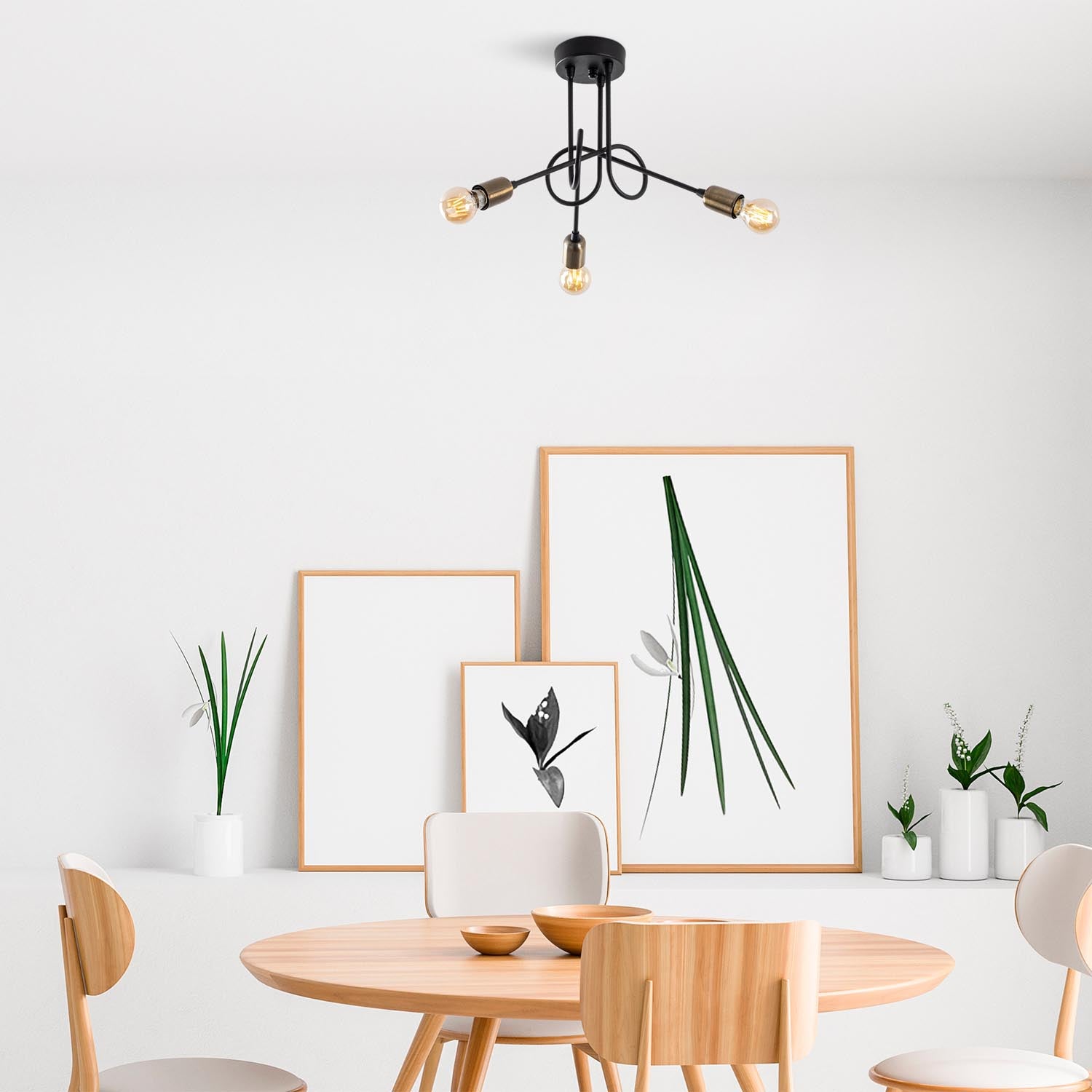 Verleihen Sie Ihrem Raum mit der Viraj Deckenleuchte von Opviq in Schwarz Antiquität einen Hauch von industriellem Charme und Eleganz.