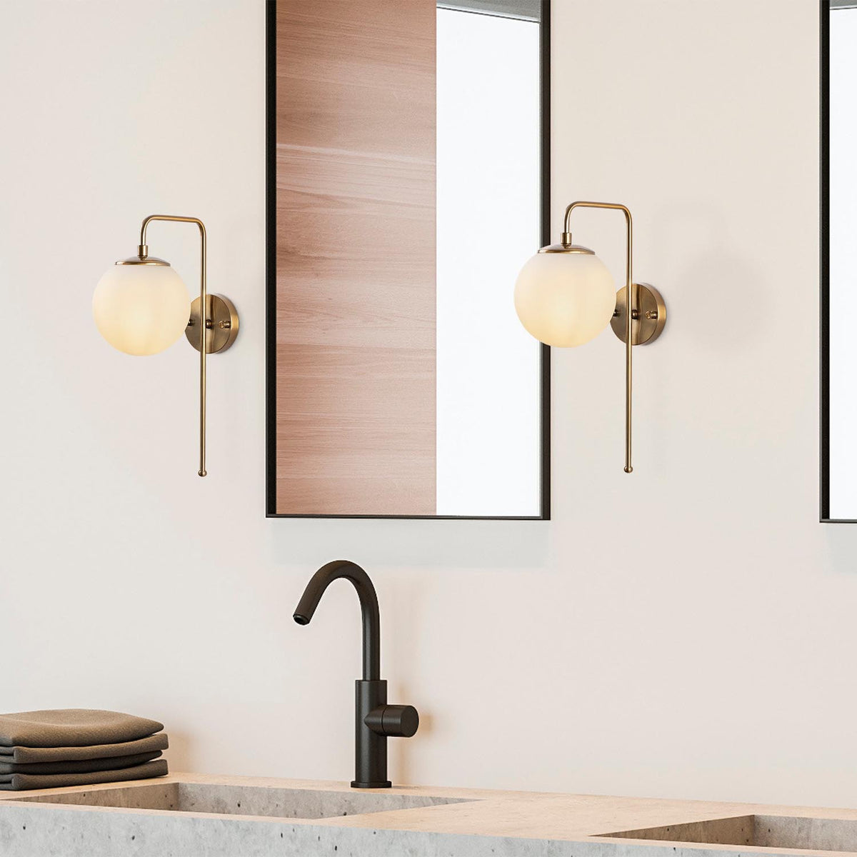 Viran Wandleuchte - Vintage in Vintage präsentiert im Onlineshop von KAQTU Design AG. Wandleuchte ist von Opviq
