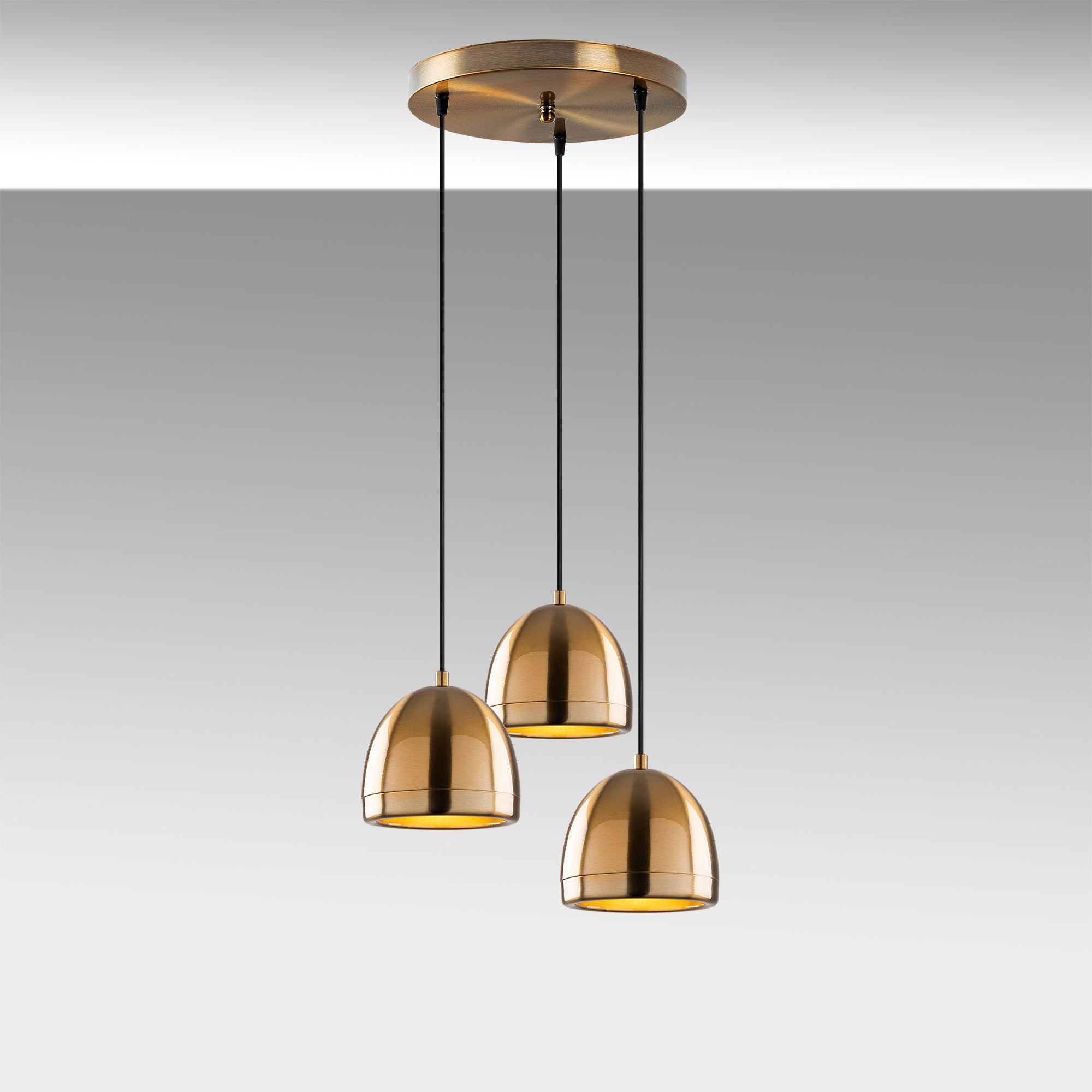 Mugo Pendellampe - Vintage in Vintage präsentiert im Onlineshop von KAQTU Design AG. Pendelleuchte ist von Opviq
