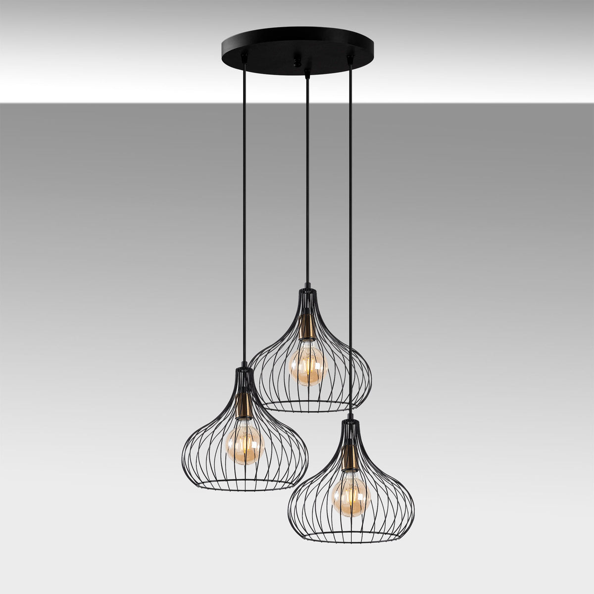 Teldamla Pendellampe - Schwarz Antiquität in Schwarz Antiquität präsentiert im Onlineshop von KAQTU Design AG. Pendelleuchte ist von Opviq