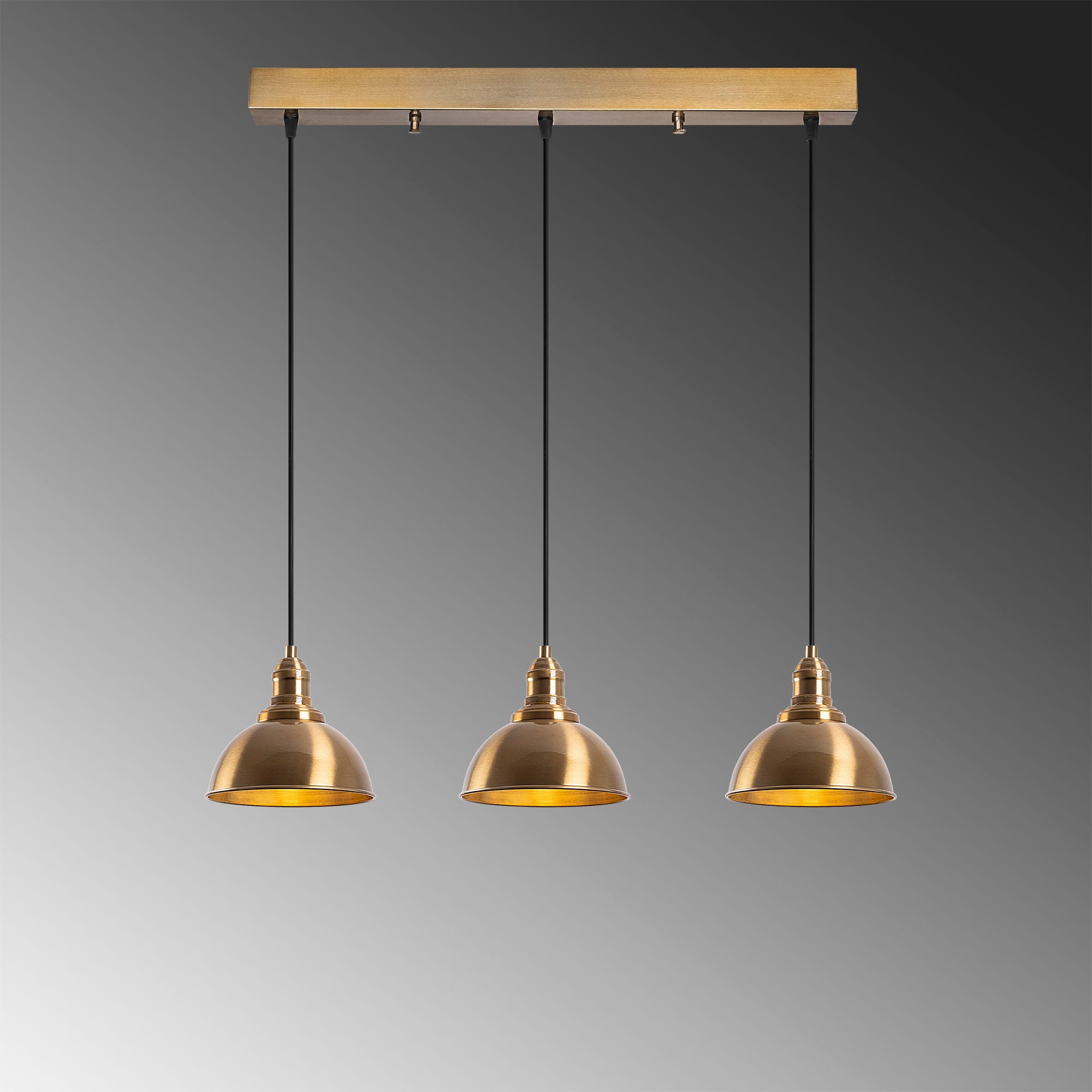 Varzan Pendellampe - Vintage in Vintage präsentiert im Onlineshop von KAQTU Design AG. Pendelleuchte ist von Opviq