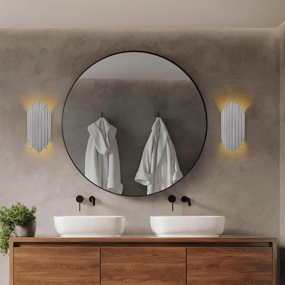 Kara Wandleuchte - Chrome in Chrome präsentiert im Onlineshop von KAQTU Design AG. Wandleuchte ist von Opviq