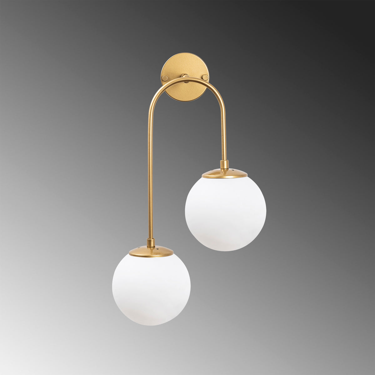 Jewel Wandleuchte - Glänzendes Gold in Glänzendes Gold präsentiert im Onlineshop von KAQTU Design AG. Wandleuchte ist von Opviq