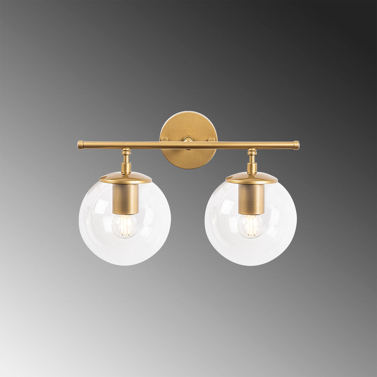 Roe Wandleuchte - Glänzendes Gold in Glänzendes Gold präsentiert im Onlineshop von KAQTU Design AG. Wandleuchte ist von Opviq
