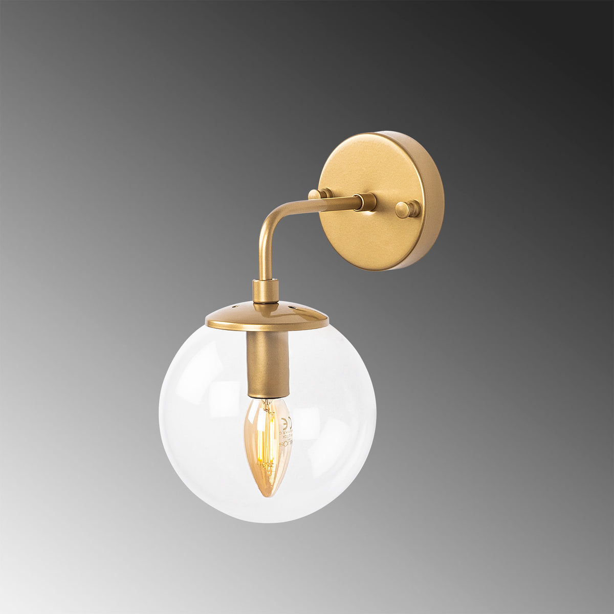 Horn Wandleuchte - Gold in Gold präsentiert im Onlineshop von KAQTU Design AG. Wandleuchte ist von Opviq