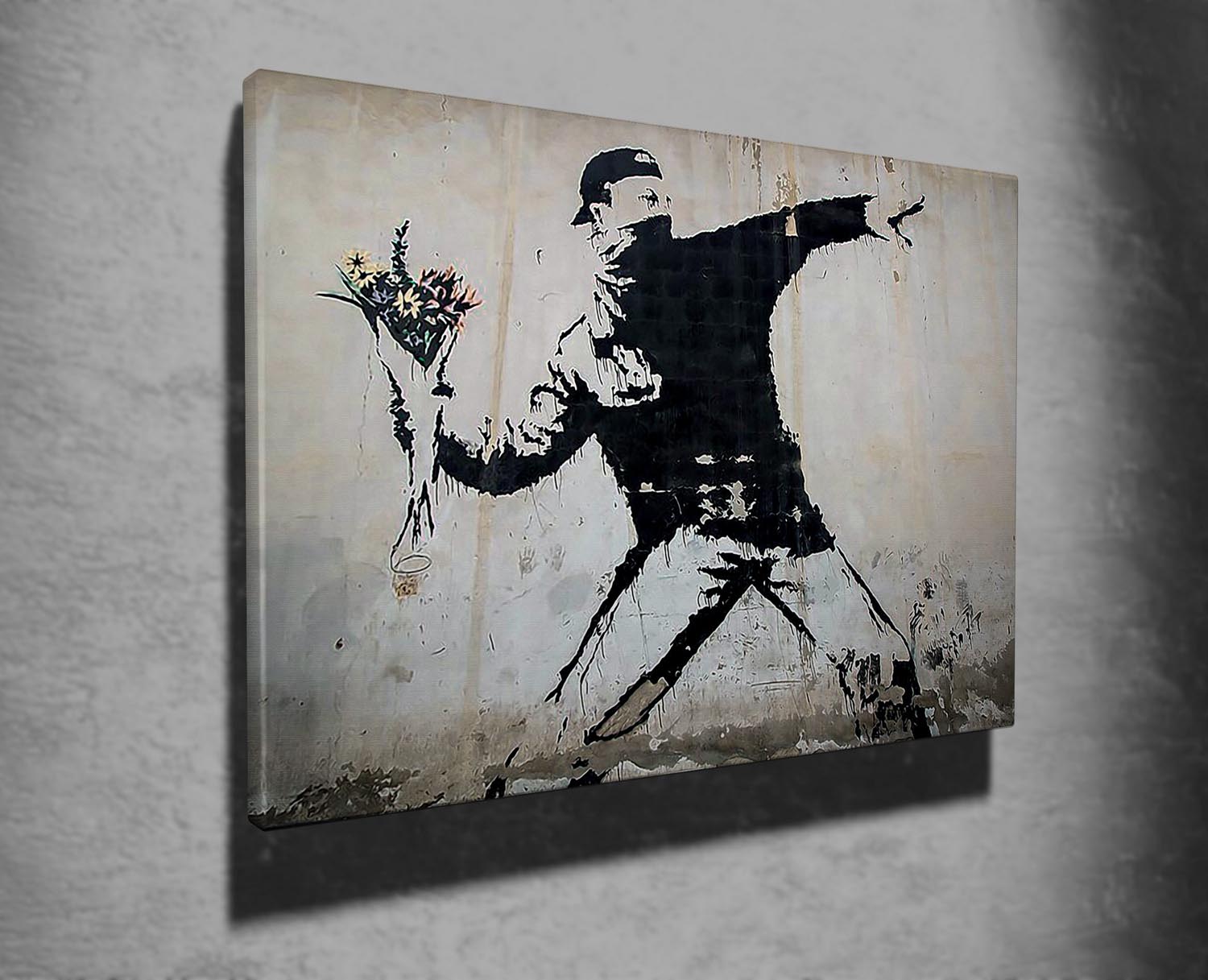 Verleihen Sie Ihrem Raum mit dem WY18 (70 x 100) Kunstwerk von Wallity einen Hauch von Eleganz. Dieses beeindruckende Bild von Banksy zieht alle Blicke auf sich und schafft eine inspirierende Atmosphäre.