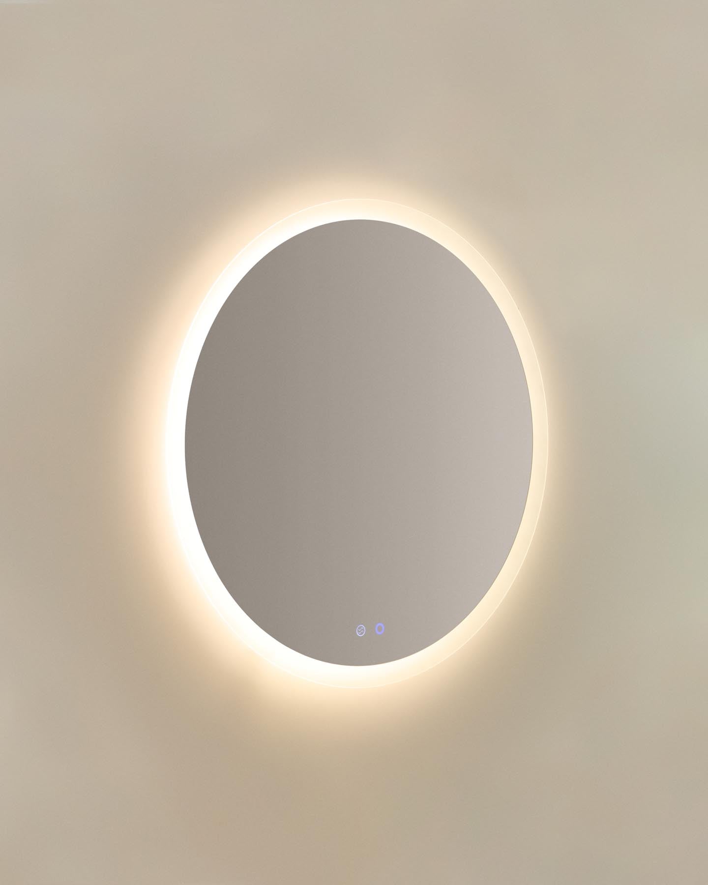 Runder Badezimmerspiegel Mervi mit LED-Licht und Anti-Beschlag-Funktion, Ø 80 cm in Transparent präsentiert im Onlineshop von KAQTU Design AG. Badzubehör ist von Kave Home