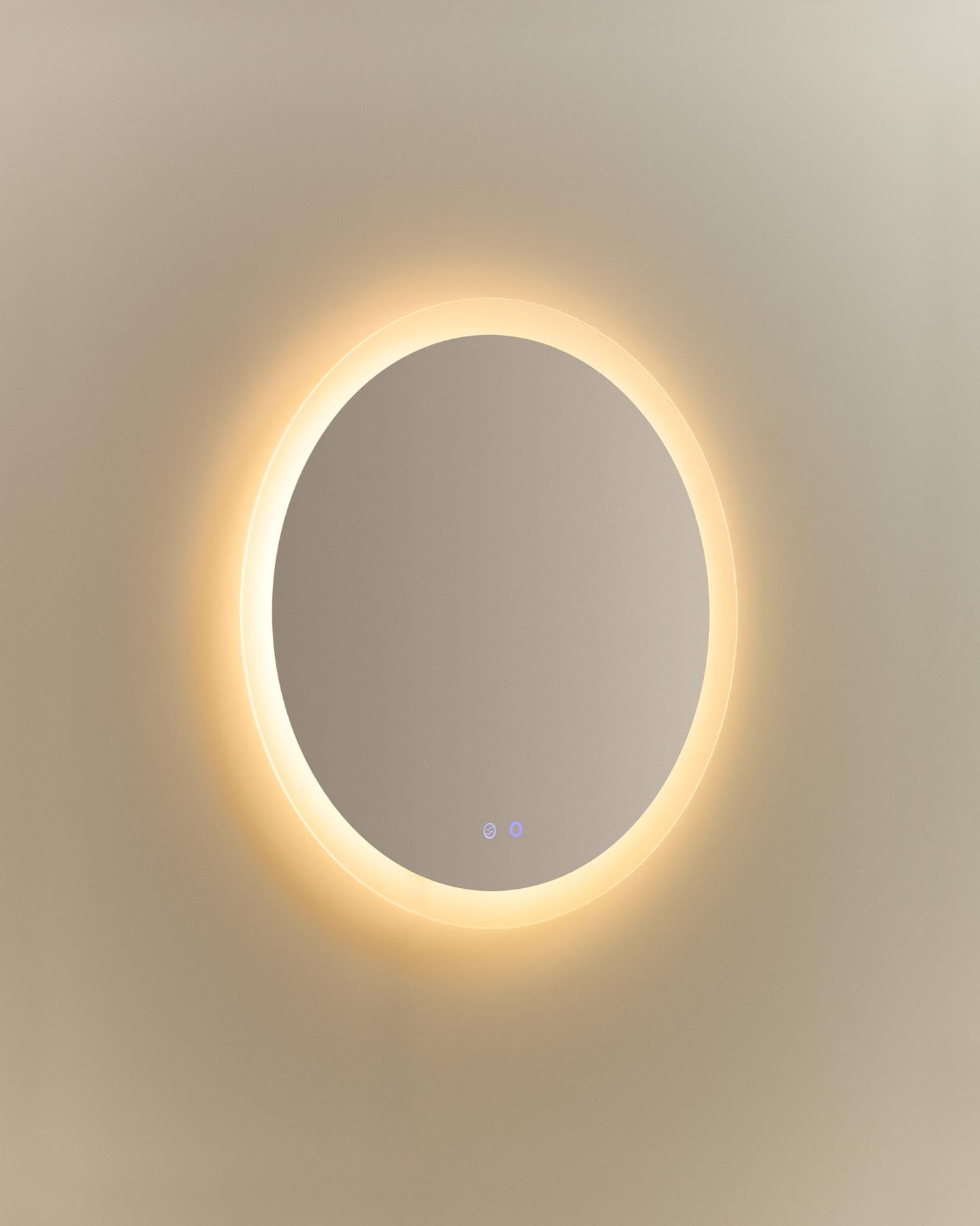 Runder Badezimmerspiegel Mervi mit LED-Licht und Anti-Beschlag-Funktion, Ø 60 cm in Transparent präsentiert im Onlineshop von KAQTU Design AG. Badzubehör ist von Kave Home