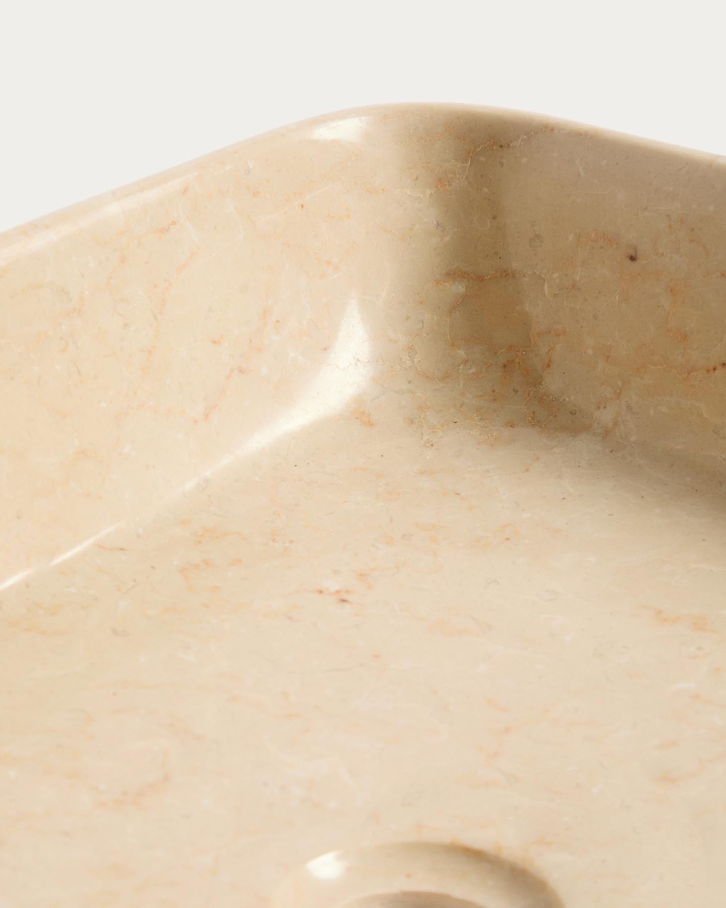 Aufsatzwaschbecken Darnen aus beigem Marmor, 55 x 35 cm in Beige präsentiert im Onlineshop von KAQTU Design AG. Badzubehör ist von Kave Home