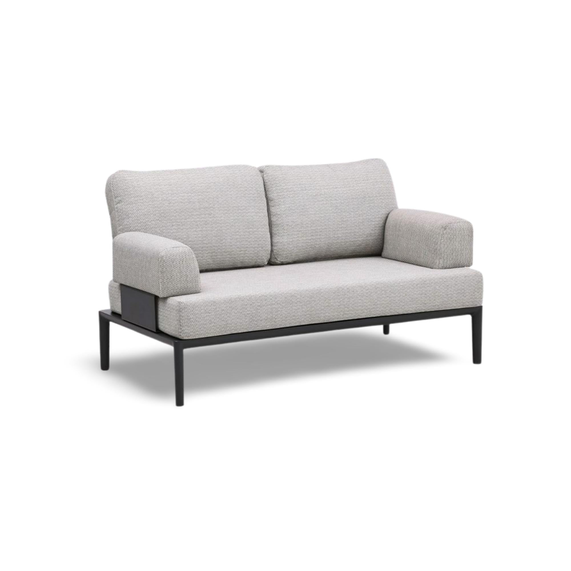 Elegante Armlehne für das Fiore Sofa von Be Garden, perfekt für den Außenbereich. In zeitlosem Anthrazit für stilvolle Entspannung im Freien.