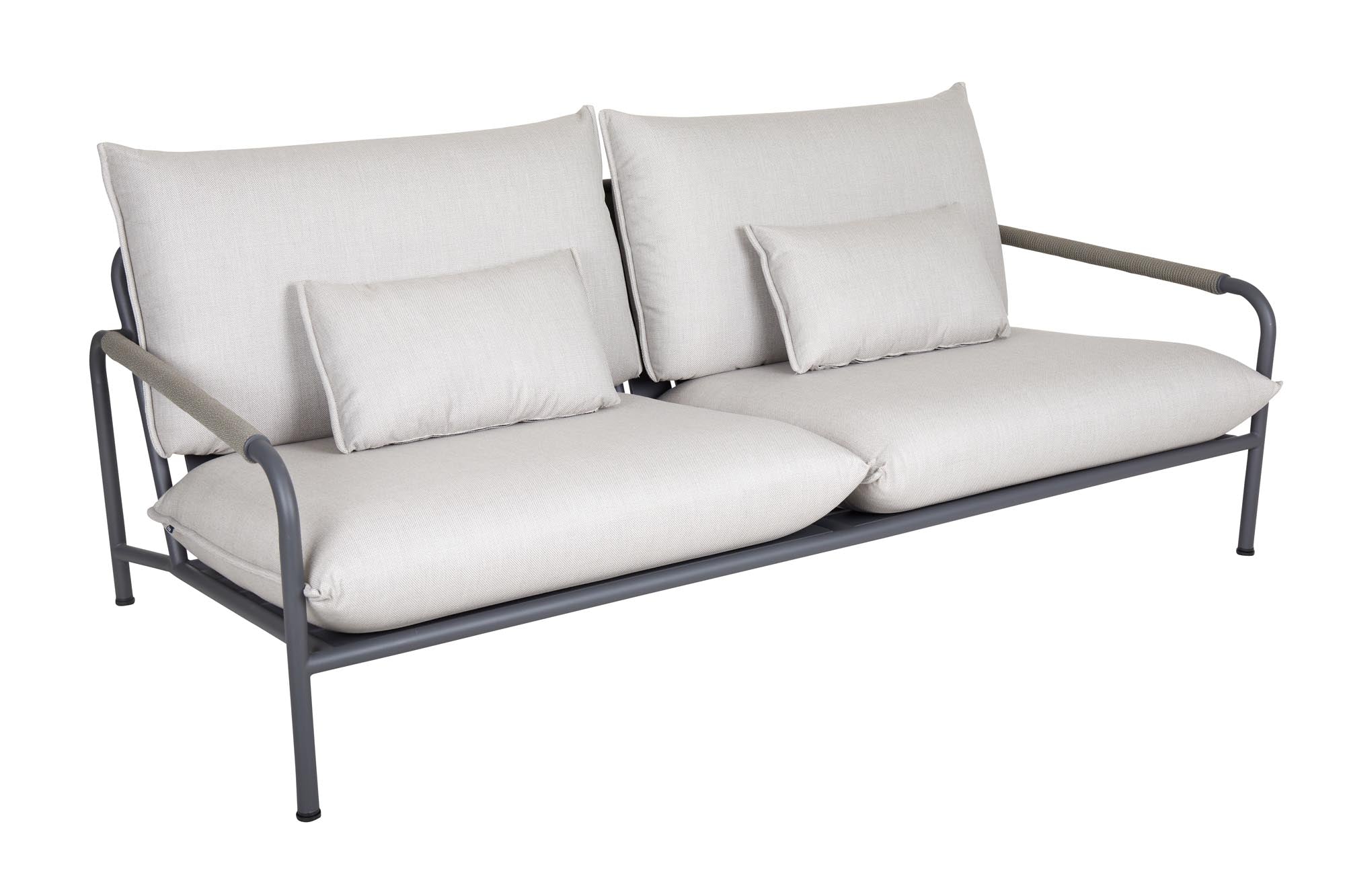 Stylisches 2.5-Sitzer Lounge Sofa Lerberget in elegantem Anthrazit, ideal für entspannte Stunden im Garten oder auf der Terrasse.
