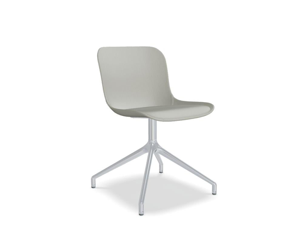 Baltic 2 Classic BLK4PP19 - Stuhl mit poliertem Aluminiumgestell in Blau präsentiert im Onlineshop von KAQTU Design AG. Drehstuhl ist von Mdd