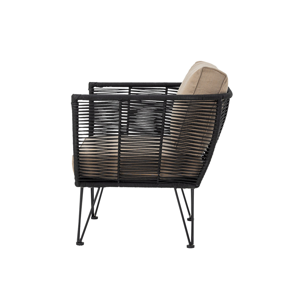 Mundo Loungesessel, Schwarz, Metall in Schwarz präsentiert im Onlineshop von KAQTU Design AG. Outdoor-Sessel ist von Bloomingville