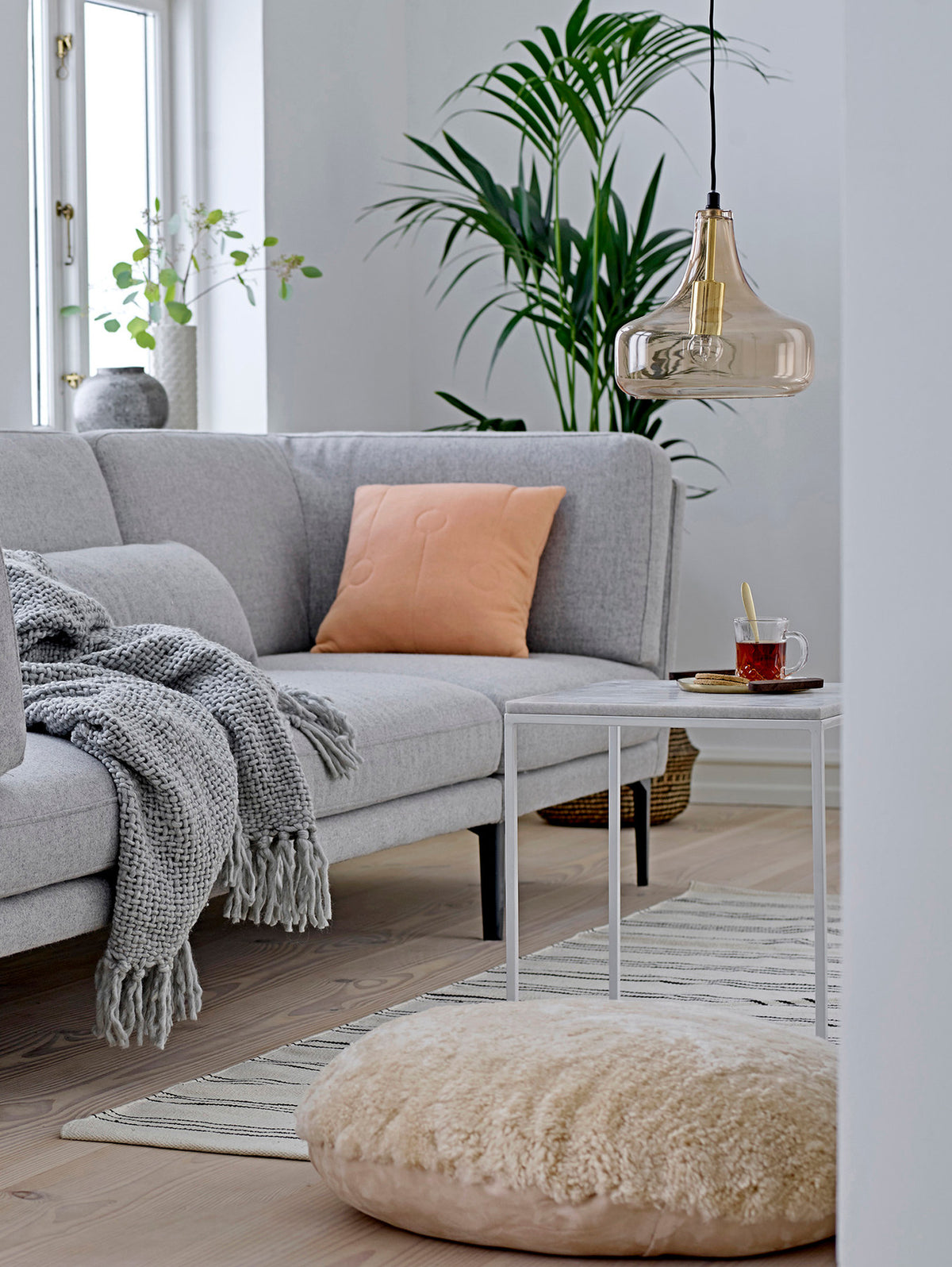 Yuser Hängeleuchte, Braun, Glas in Brown präsentiert im Onlineshop von KAQTU Design AG. Pendelleuchte ist von Bloomingville