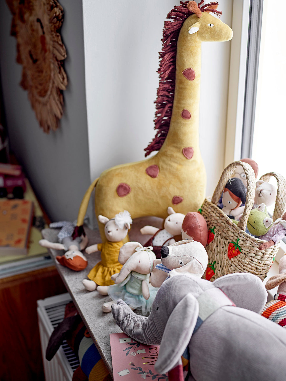 Ferdinand Soft Toy, Grau, Baumwolle in Grey präsentiert im Onlineshop von KAQTU Design AG. Plüschtier Kids ist von Bloomingville Mini
