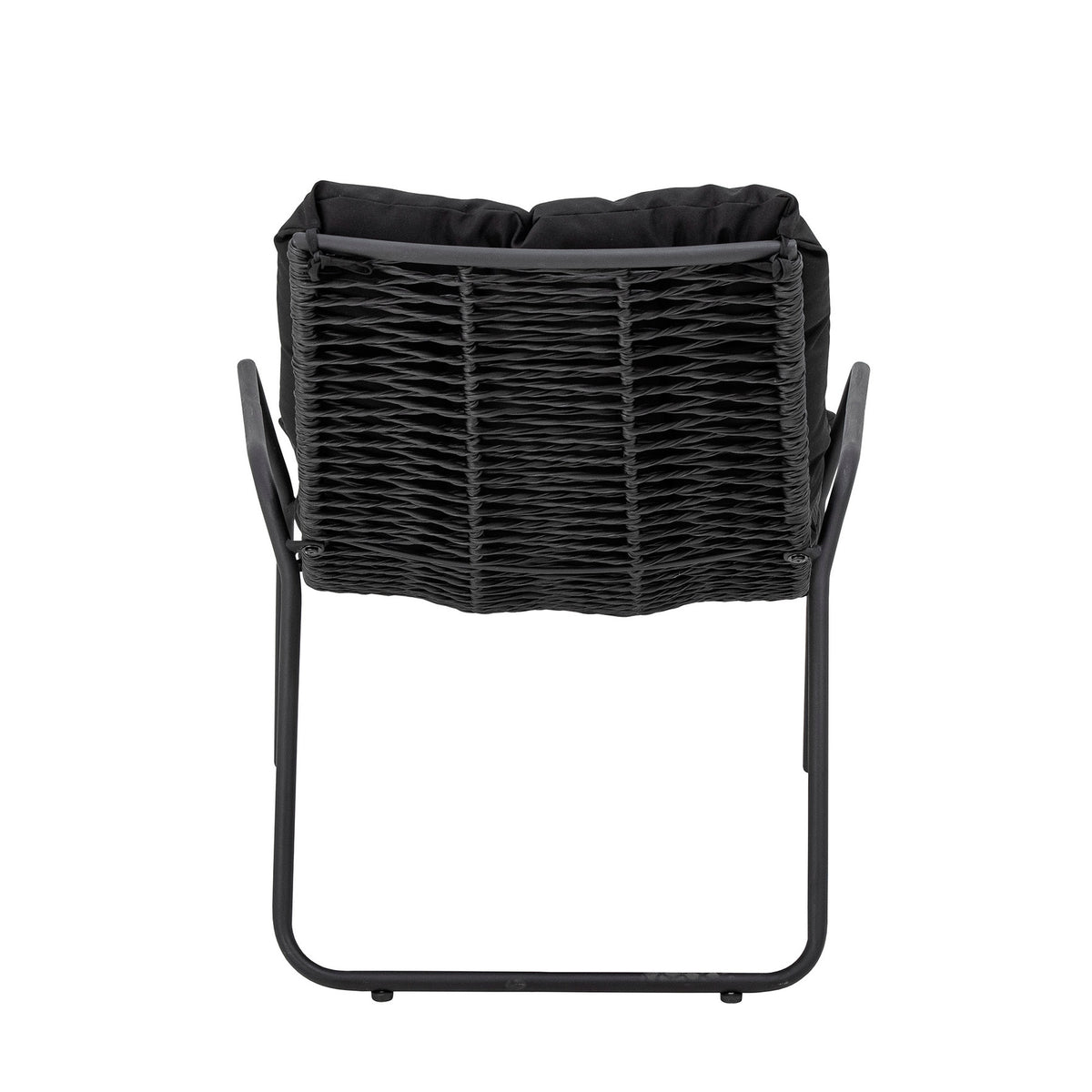 Boel Liegestuhl, Schwarz, Metall in Black präsentiert im Onlineshop von KAQTU Design AG. Outdoor-Sessel mit Armlehnen ist von Bloomingville