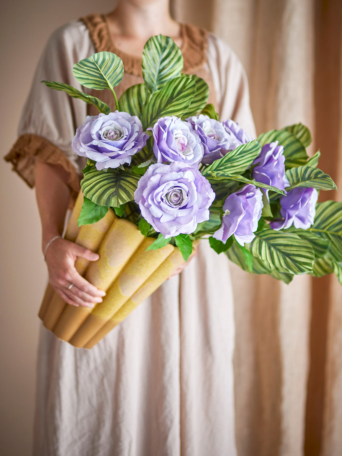 Rose Stiel, Violett, Künstliche Blumen in Lila präsentiert im Onlineshop von KAQTU Design AG. Kunstblume ist von Bloomingville