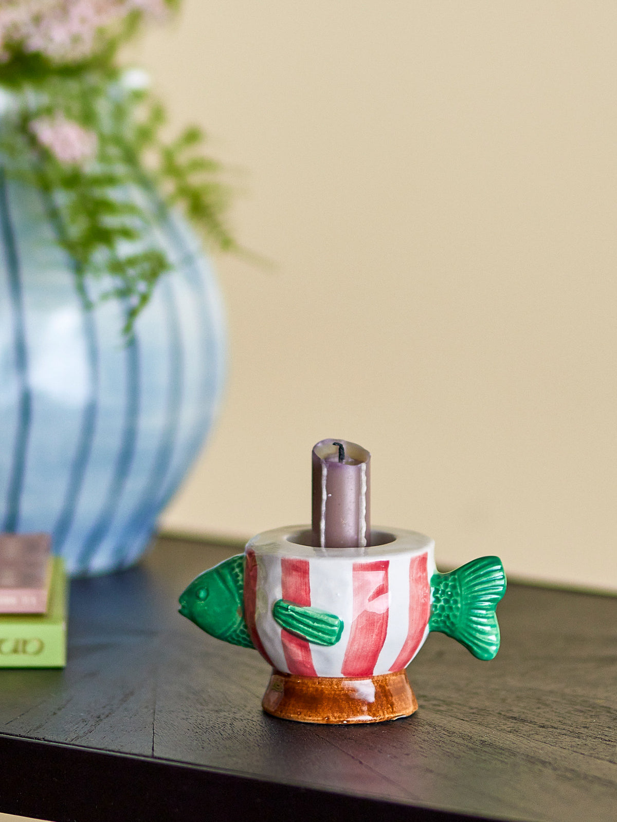 Codia Teelicht- und Kerzenhalter, Pink, Steingut in Rosa präsentiert im Onlineshop von KAQTU Design AG. Teelichthalter ist von Bloomingville