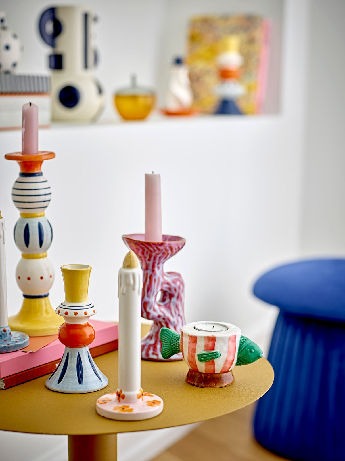 Codia Teelicht- und Kerzenhalter, Pink, Steingut in Rosa präsentiert im Onlineshop von KAQTU Design AG. Teelichthalter ist von Bloomingville