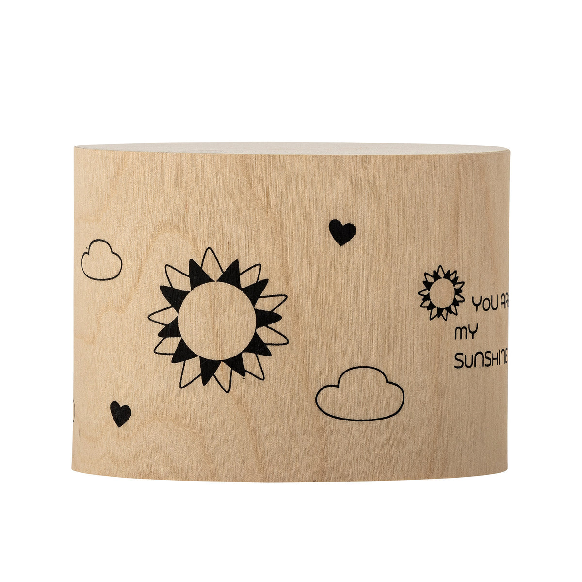 Weisse Tasse aus Steingut mit Regenbogen-Griff und Schriftzug, handbemalt, von Bloomingville Mini, Serie Cloudy, im Boho-Chic-Stil