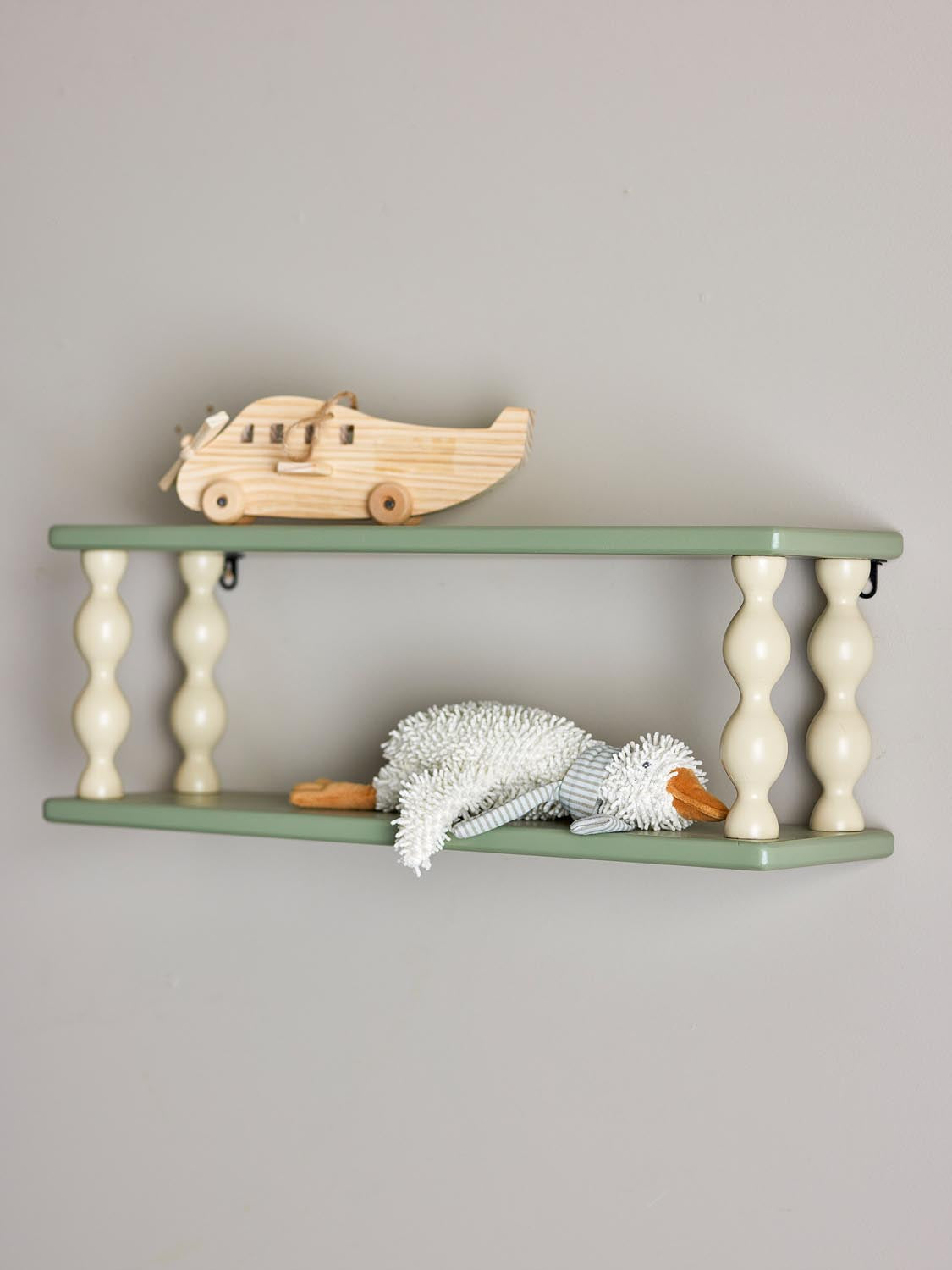 Bibiola Regal, Grün, MDF in Green präsentiert im Onlineshop von KAQTU Design AG. Wandregal ist von Bloomingville Mini