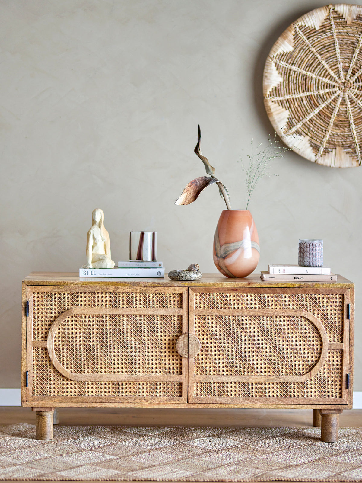 Pablo Kabinett, Natur, FSC®MIX, Mango in Natur präsentiert im Onlineshop von KAQTU Design AG. Standregal ist von Bloomingville