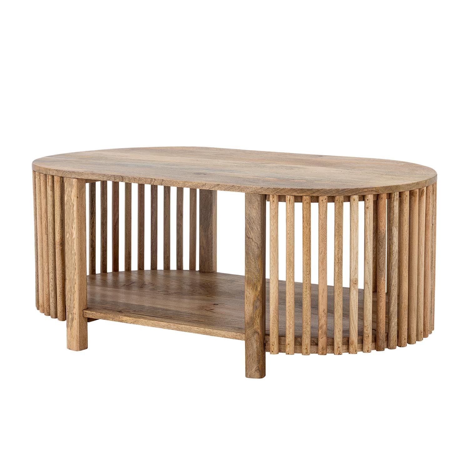 Erleben Sie den Sali Couchtisch aus 100% FSC®-zertifiziertem Mangoholz. Elegantes ovales Design mit praktischem Stauraum für Ihr Wohnzimmer.