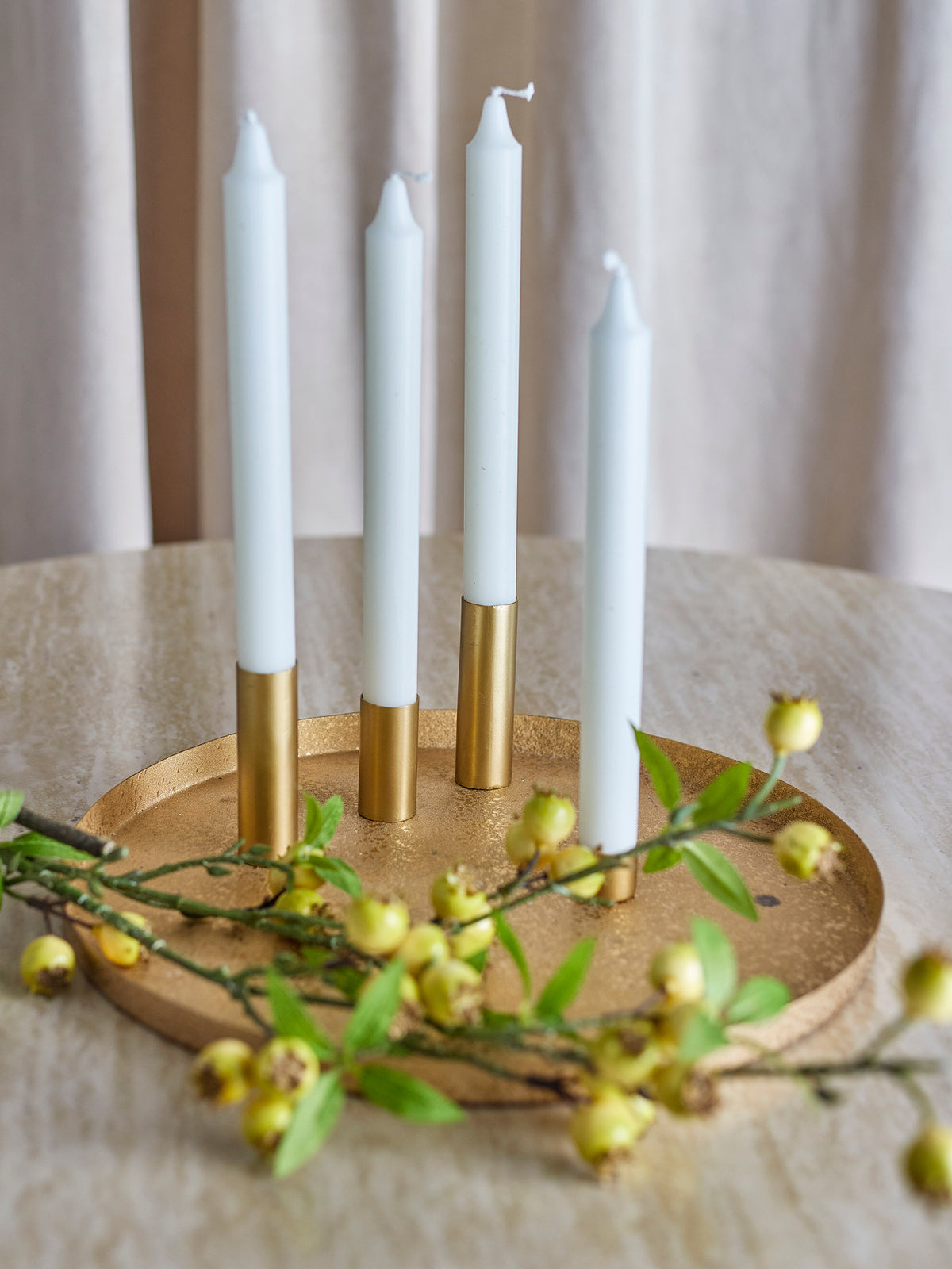 Maxime Adventskerzenständer, Gold, Metall in Gold präsentiert im Onlineshop von KAQTU Design AG. Kerzenständer ist von Bloomingville