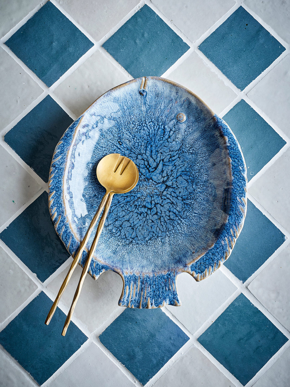 Gaith Salatbesteck, Brass, Messing in Messing präsentiert im Onlineshop von KAQTU Design AG. Käsezubehör ist von Bloomingville