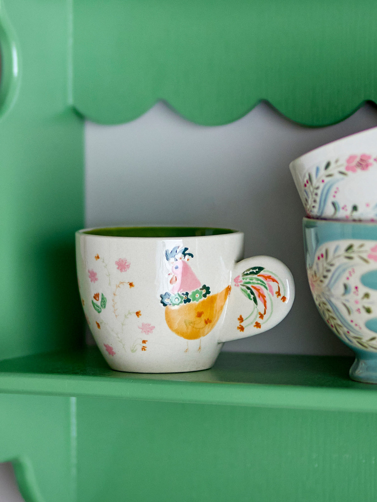 Joshua Tasse, Grün, Steingut in Grün präsentiert im Onlineshop von KAQTU Design AG. Tasse ist von Creative Collection