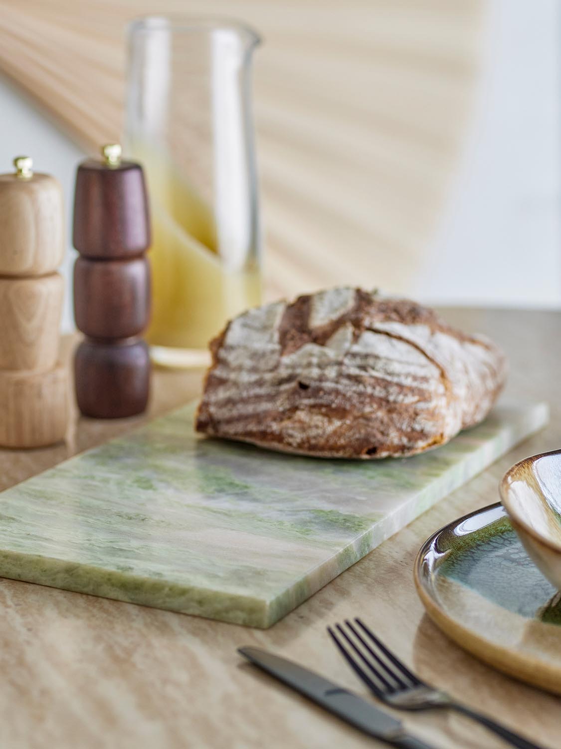 Keika Schneidebrett, Grün, Marmor in Green präsentiert im Onlineshop von KAQTU Design AG. Schneidbrett ist von Bloomingville
