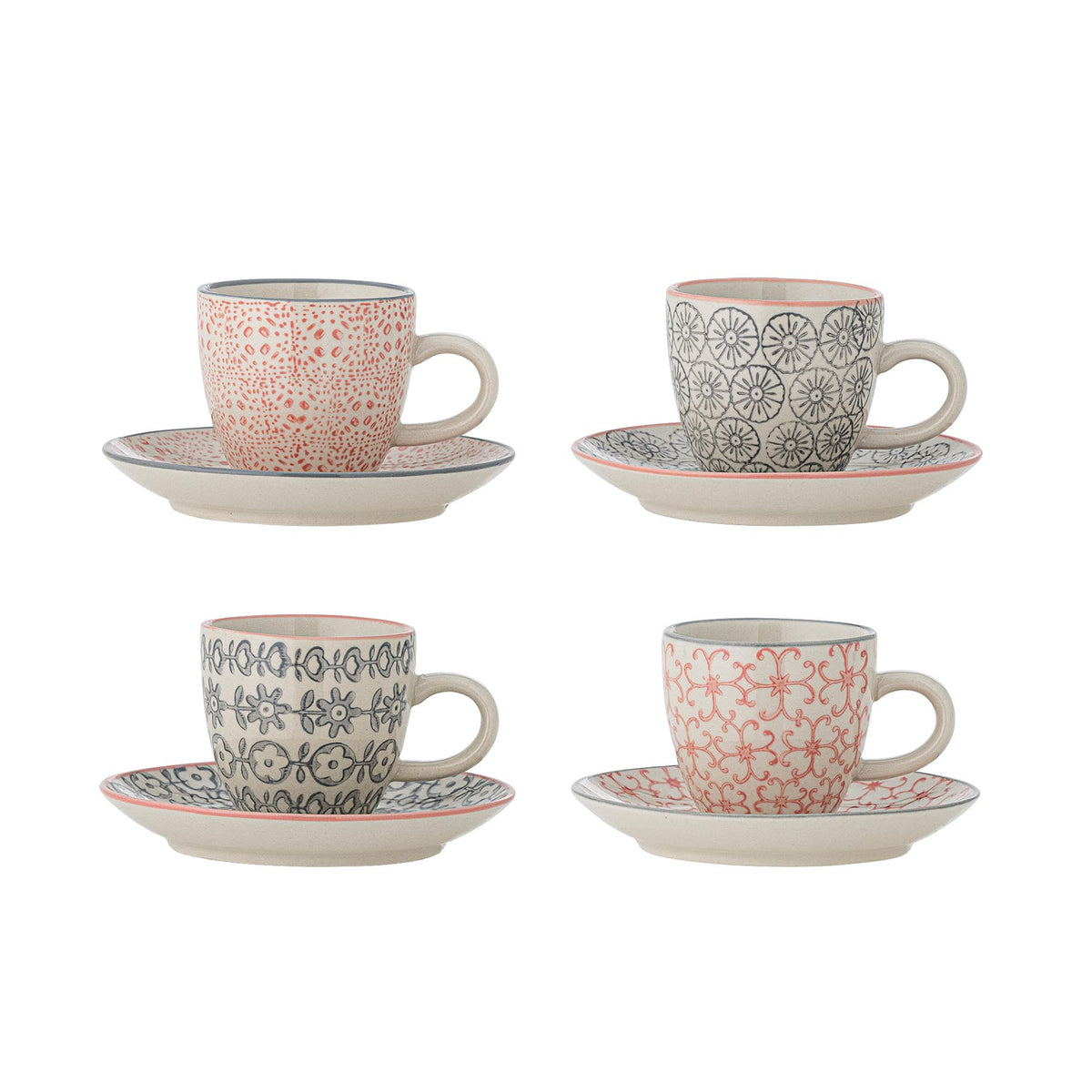 Cécile Espresso Cup w/Saucer, Bunt, Steingut in Multi präsentiert im Onlineshop von KAQTU Design AG. Tasse ist von Bloomingville