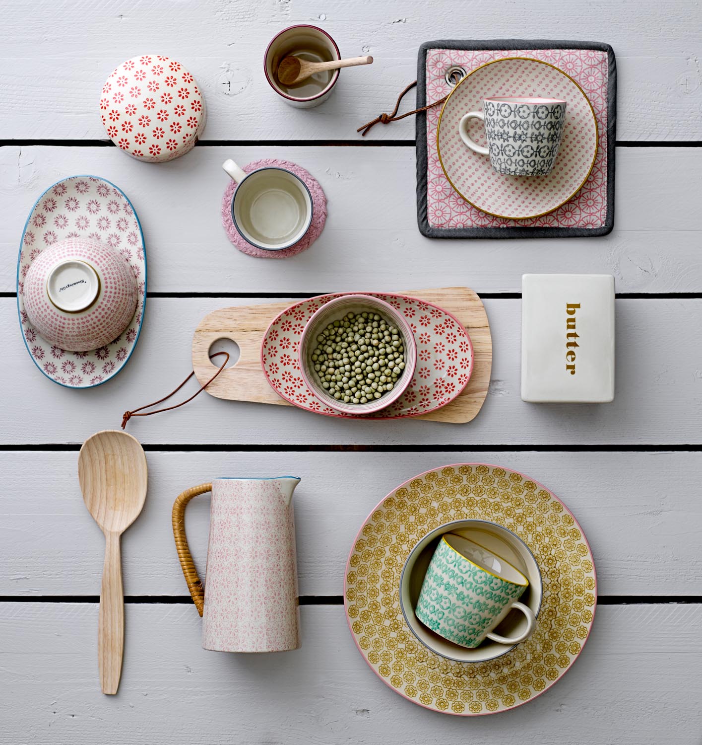 Patrizia Tasse, Bunt, Steingut in Multi präsentiert im Onlineshop von KAQTU Design AG. Tasse ist von Bloomingville