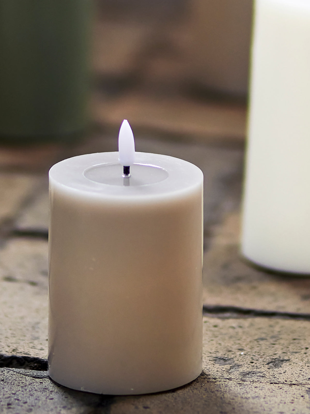 Ponza LED-Kerze, Natur, Paraffine in Nature präsentiert im Onlineshop von KAQTU Design AG. Kerzen ist von Bloomingville