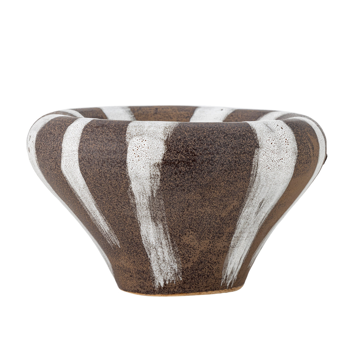 Ladris Schale, Braun, Steingut in Braun präsentiert im Onlineshop von KAQTU Design AG. Schale ist von Bloomingville