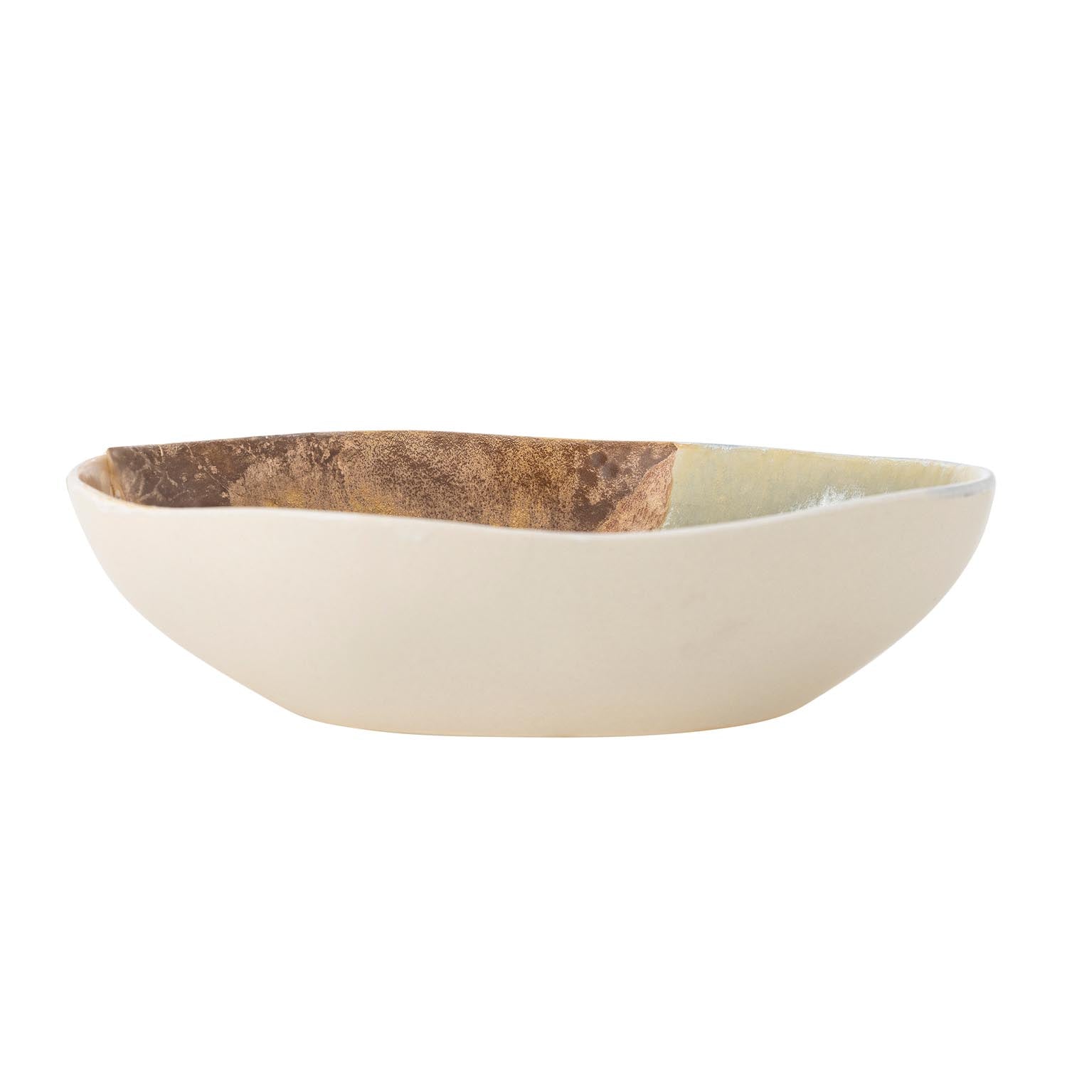 Die Lacey Schale in Gelb aus Steingut vereint Funktionalität und elegantes Design. Perfekt für jeden Tisch und vielseitig einsetzbar.