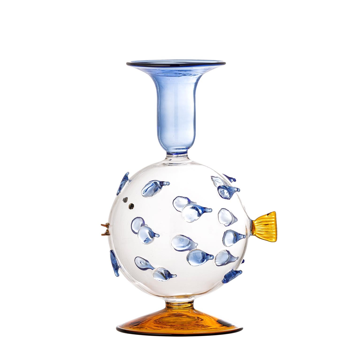 Entdecken Sie den Phila Kerzenhalter aus mundgeblasenem Glas in Blau und Bernstein – ein einzigartiges Kunstwerk für stilvolle Akzente in Ihrem Zuhause!