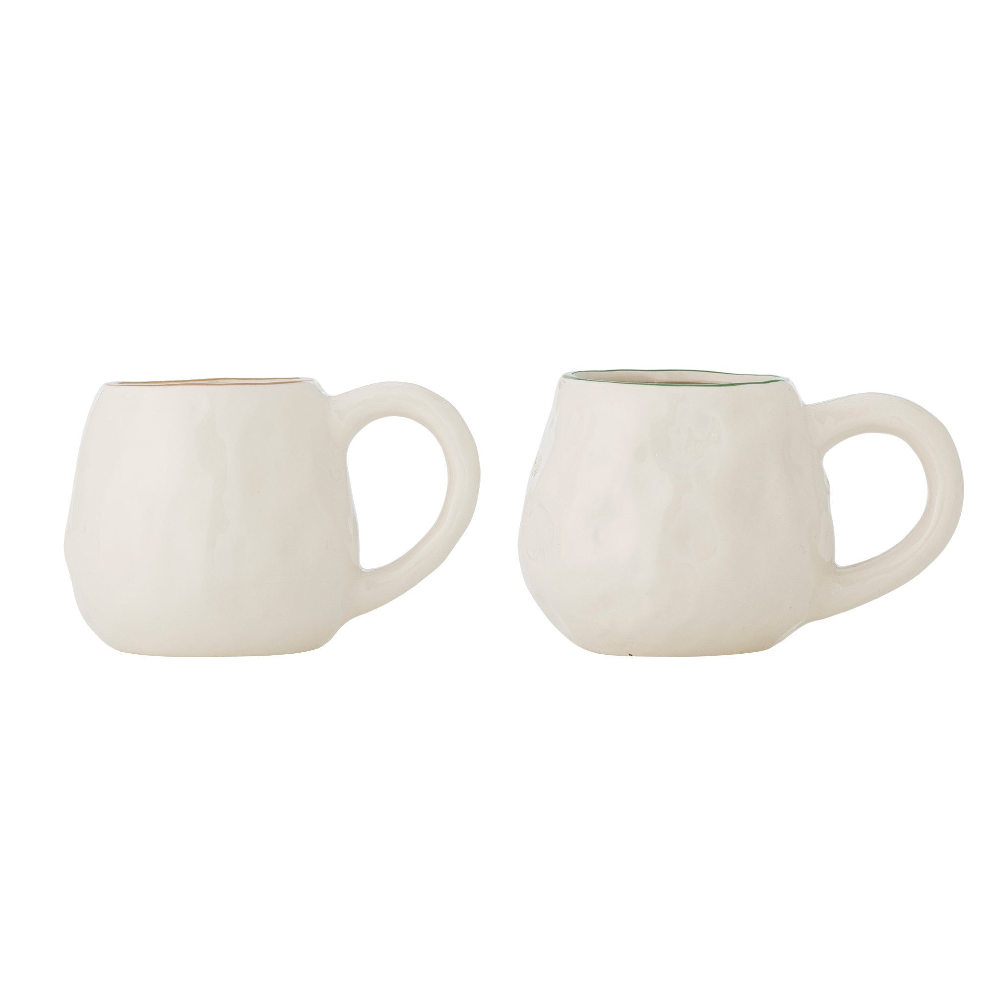 Ryne Becher, Weiß, Steingut in White präsentiert im Onlineshop von KAQTU Design AG. Tasse ist von Bloomingville