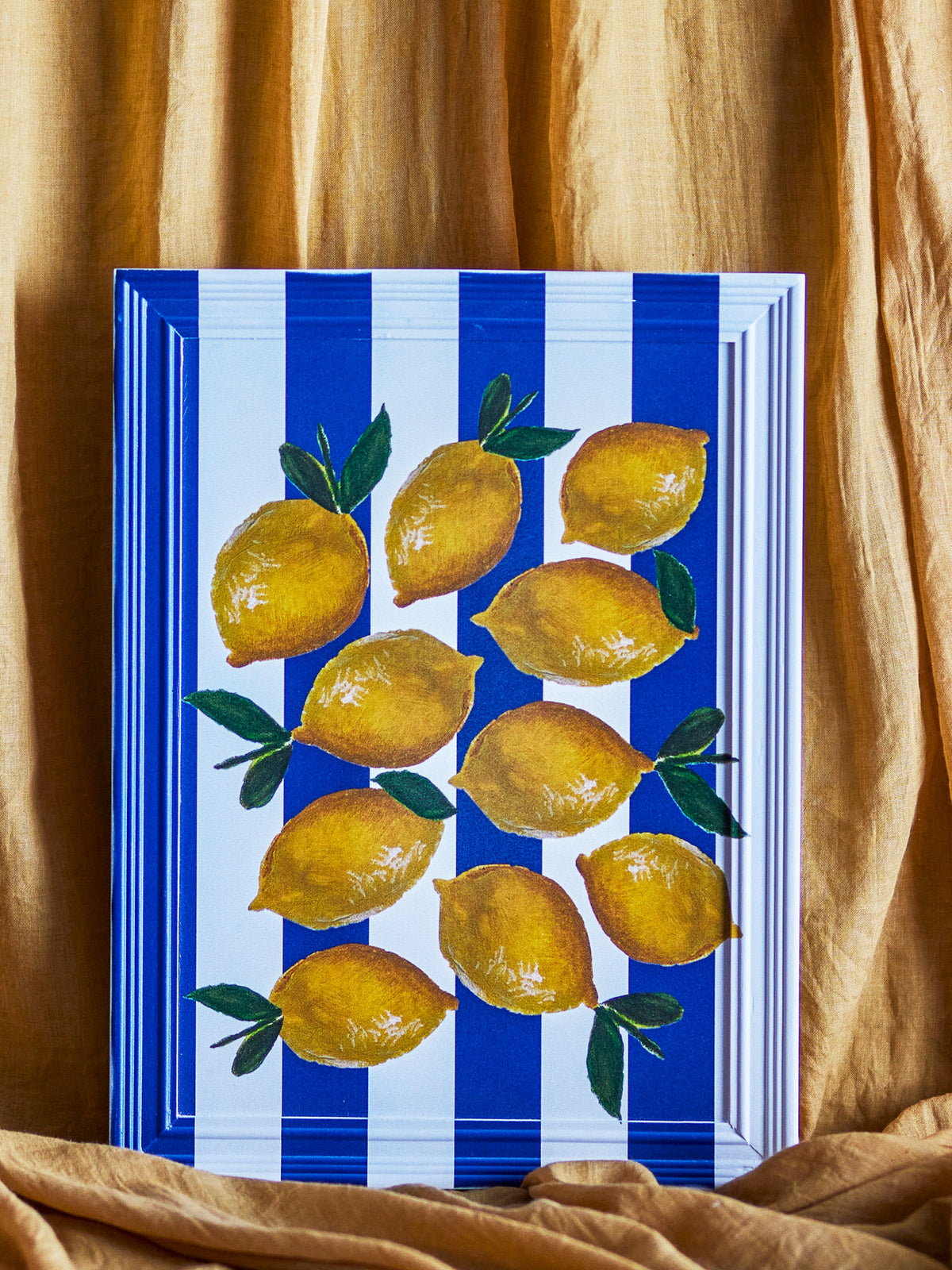 Limone Illustration mit Rahmen, Bunt, Tannenholz in Multi präsentiert im Onlineshop von KAQTU Design AG. Bild ist von Creative Collection