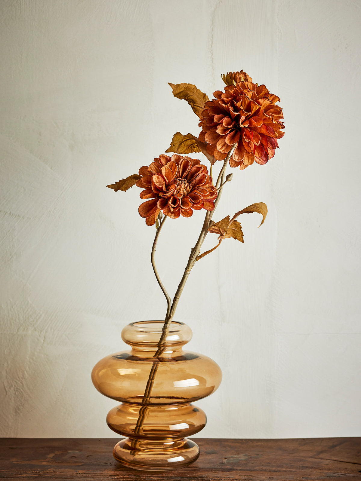 Chrysantemum Stiel, Orange, Künstliche Blumen in Orange präsentiert im Onlineshop von KAQTU Design AG. Kunstpflanze ist von Bloomingville