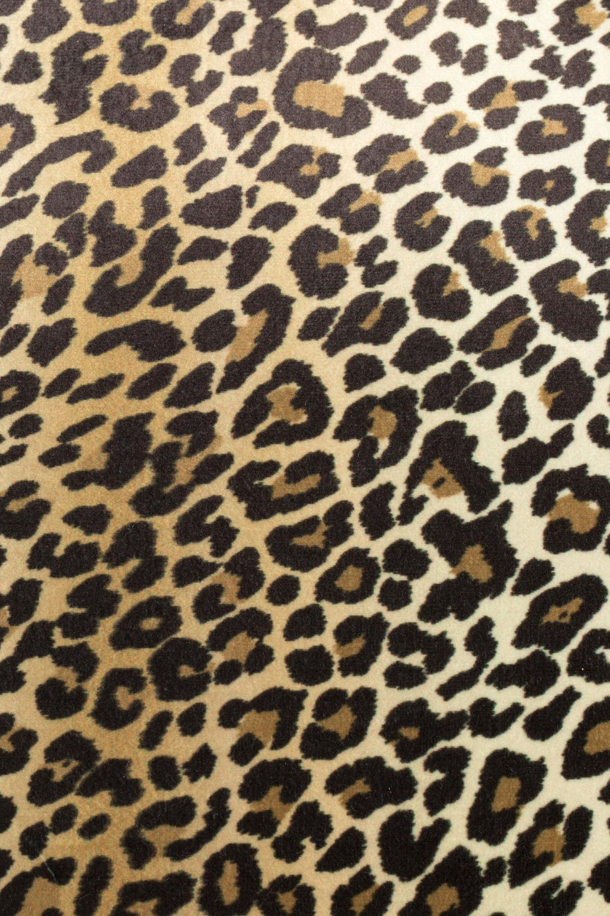 Esszimmerstuhl mit Pantherfell-Bezug aus Polyester, Holzrahmen mit Sperrholz, Beine aus Vollgummiholz mit goldfarbenen Stahlfüssen.