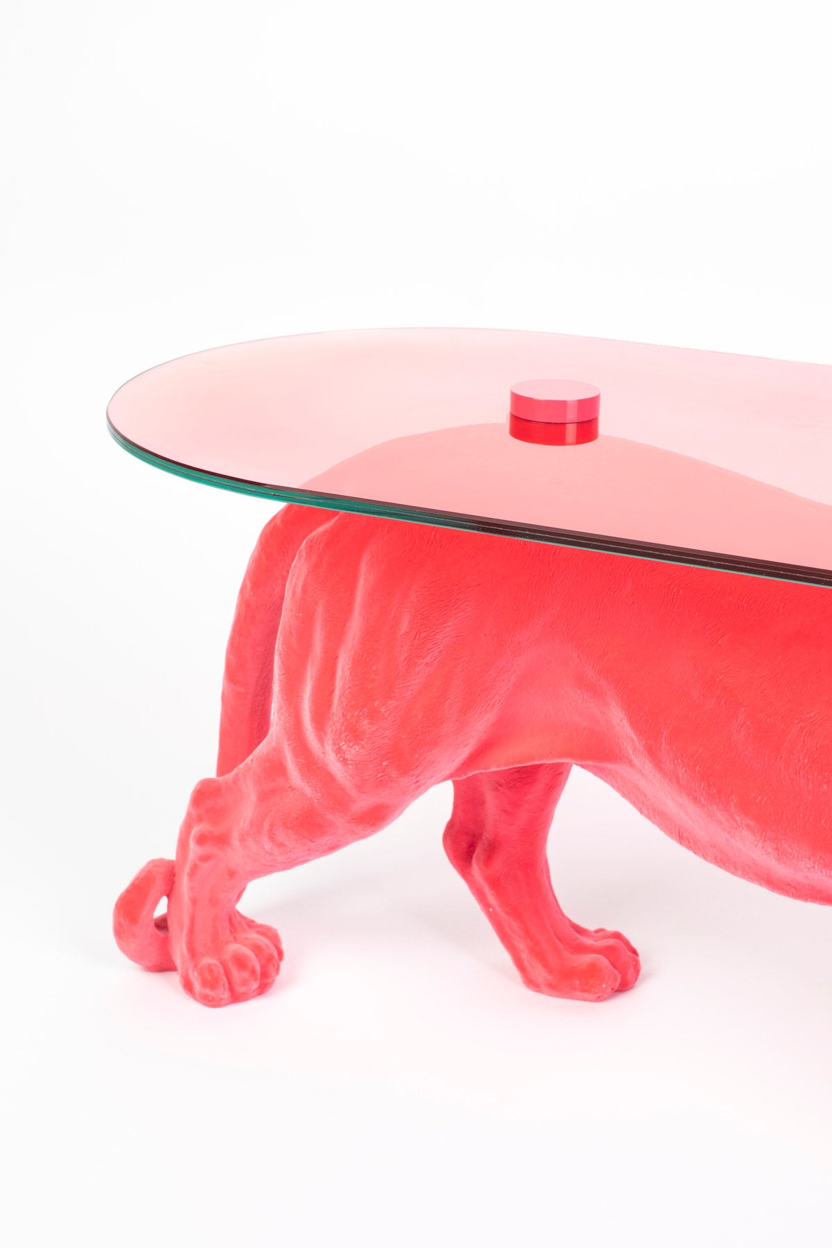 DOPE AS HELL Beistelltisch in Rosa präsentiert im Onlineshop von KAQTU Design AG. Couchtisch ist von Bold Monkey
