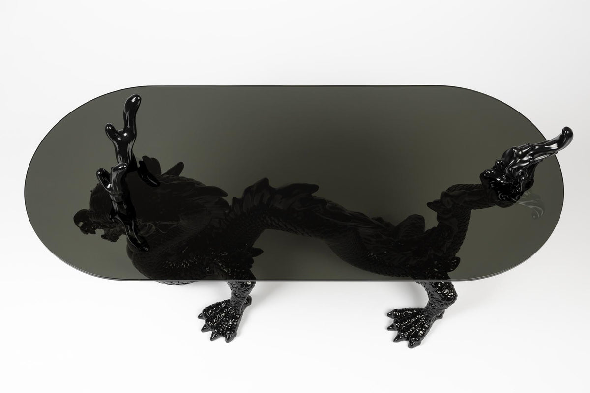 Couchtisch „Bastard“ mit Drachenmotiv in Black präsentiert im Onlineshop von KAQTU Design AG. Couchtisch ist von Bold Monkey
