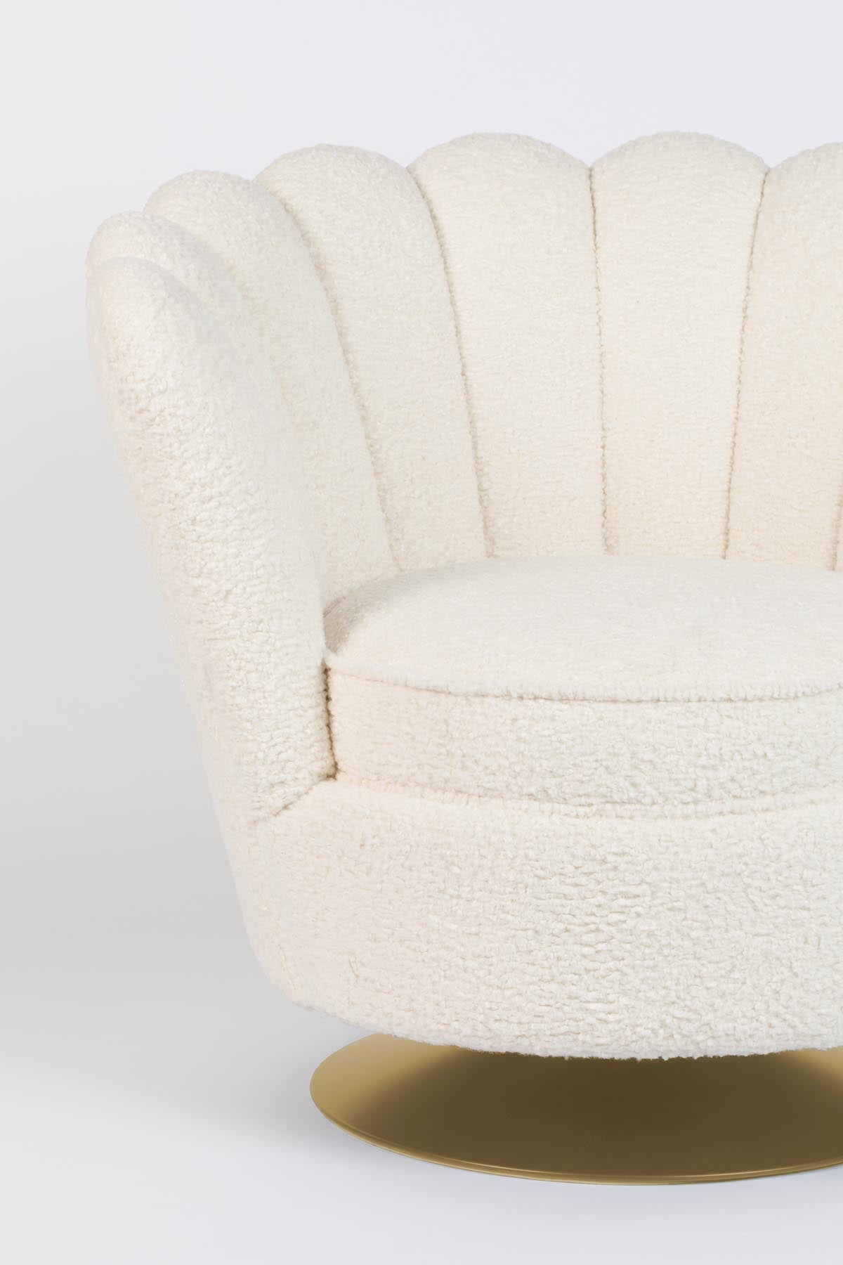MOTHER OF ALL SHELLS Loungesessel in Weiss präsentiert im Onlineshop von KAQTU Design AG. Sessel ist von Bold Monkey