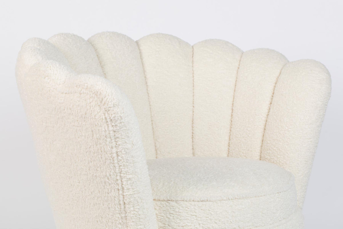 MOTHER OF ALL SHELLS Loungesessel in Weiss präsentiert im Onlineshop von KAQTU Design AG. Sessel ist von Bold Monkey