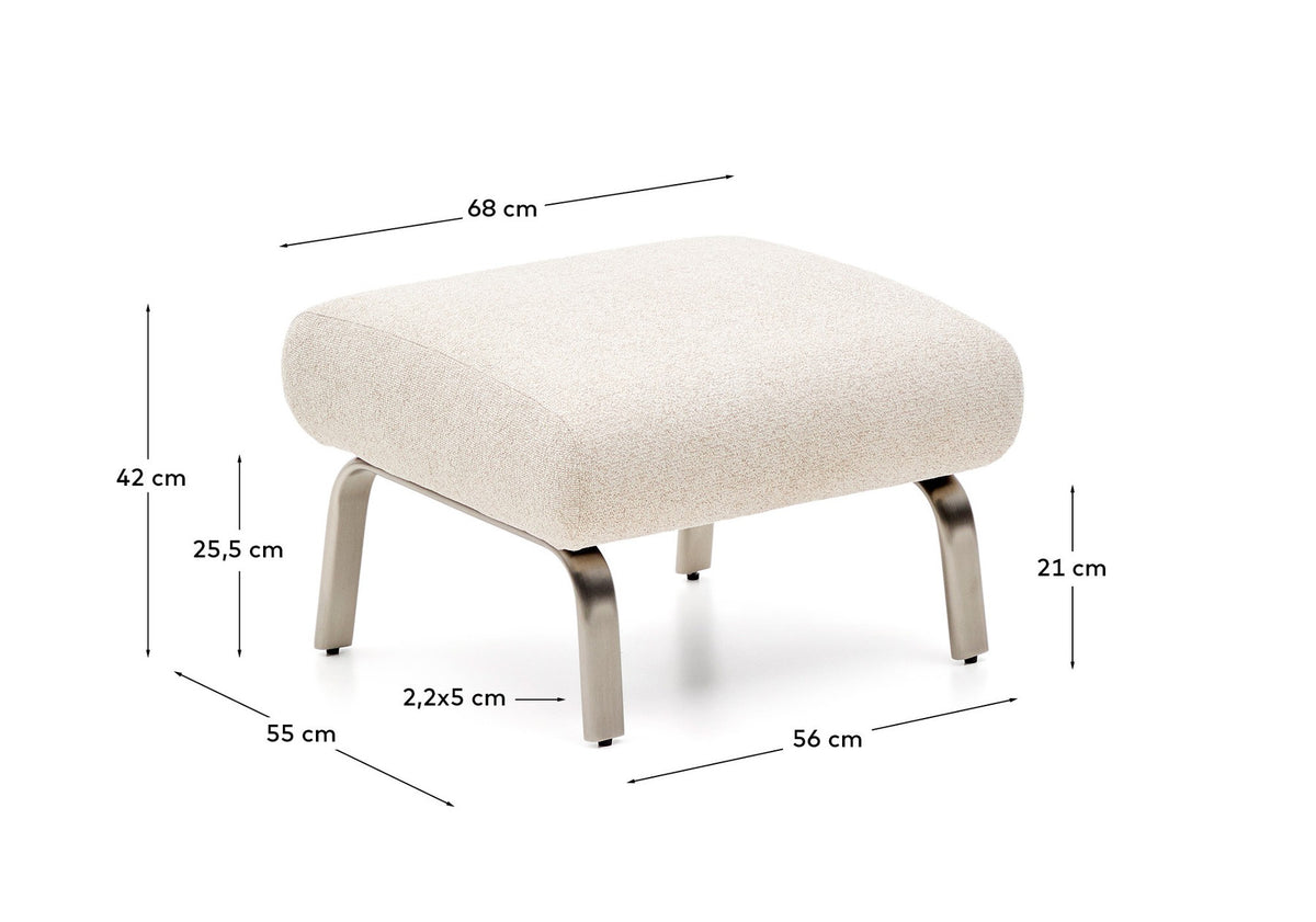 Fussablage Amsen in Beige mit Beinen aus em gebürsteten Edelstahl 68 x 55 cm in Beige präsentiert im Onlineshop von KAQTU Design AG. Pouf ist von Kave Home