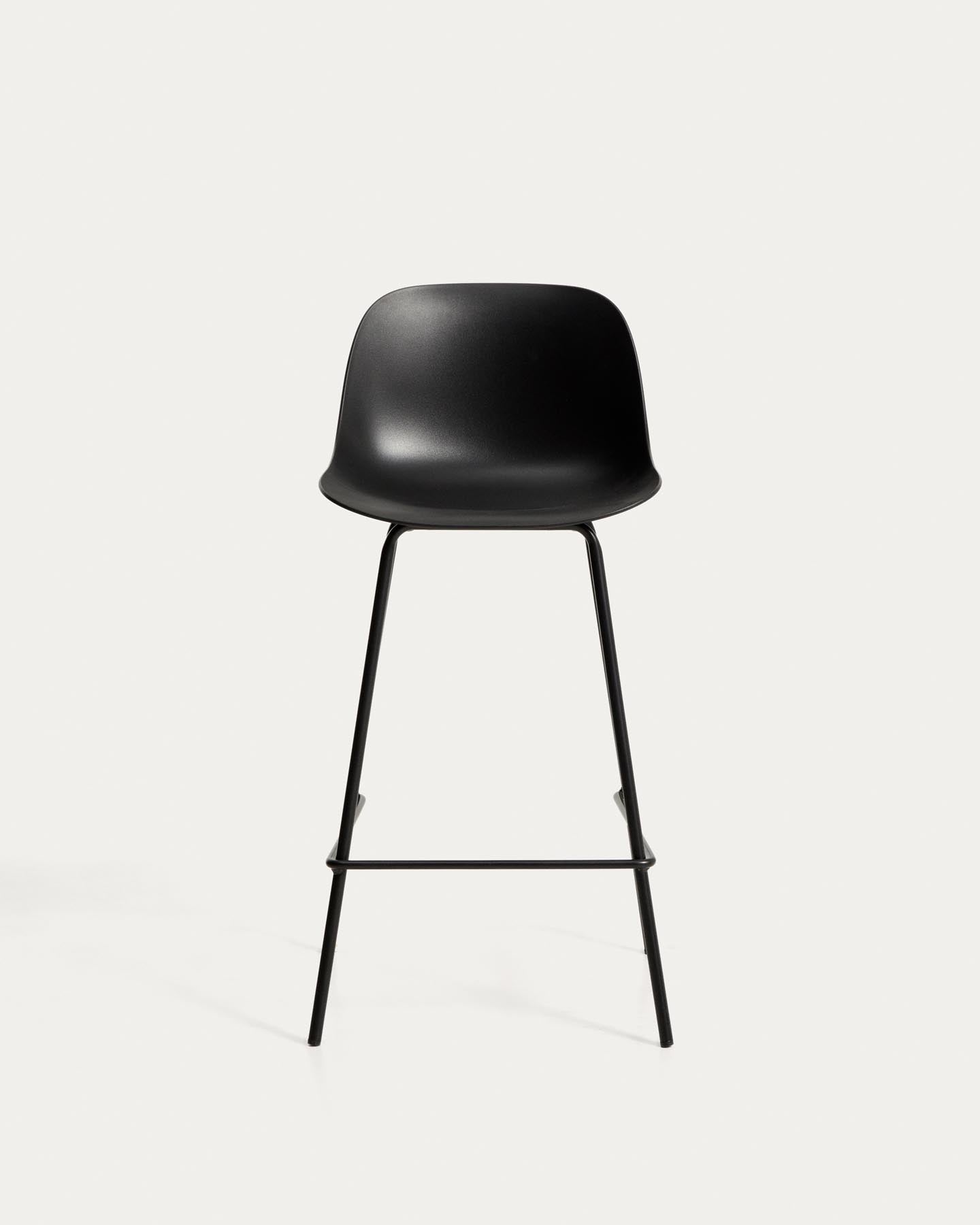 Schwarzer Hocker Altea mit Stahlbeinen mit schwarzem Finish, 65 cm in Schwarz präsentiert im Onlineshop von KAQTU Design AG. Barhocker ist von Kave Home