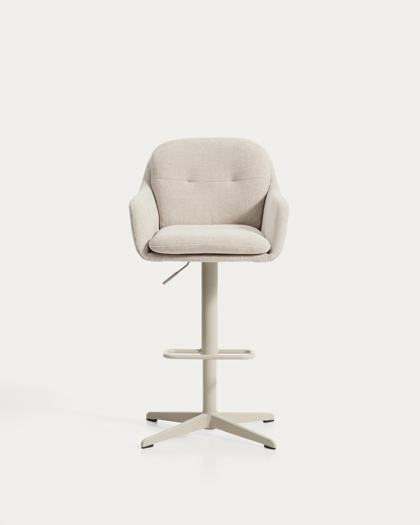 Drehhocker Lexa mit beiger Chenille und Stahlbeinen mit beigem Finish in Beige präsentiert im Onlineshop von KAQTU Design AG. Barhocker ist von Kave Home