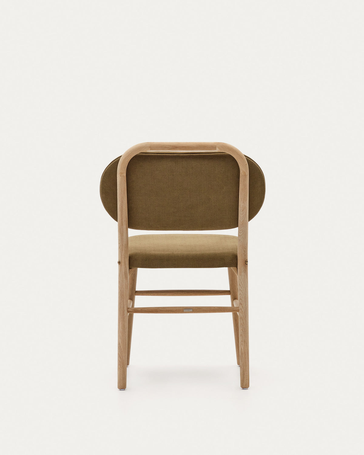 Helda Stuhl aus grüner Chenille und massivem Eichenholz FSC Mix Credit in Grün, Natur präsentiert im Onlineshop von KAQTU Design AG. Stuhl ist von Kave Home